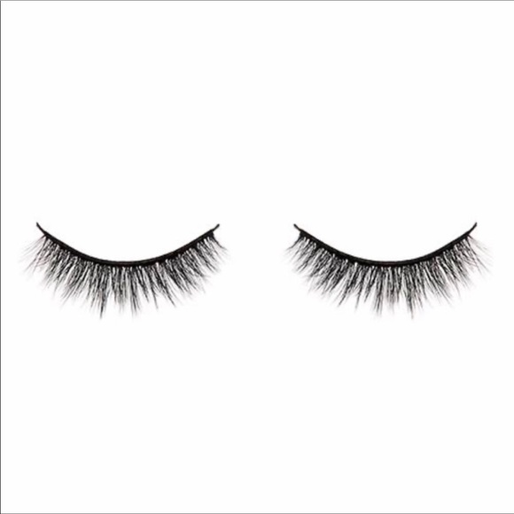 BATTINGTON 3D SILK LASHES & MINI LASH GLUE - Picture 3 of 9